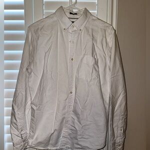 Men’s American Eagle Button Down Shirt - Small
